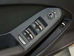2013款 35TFSI 自动舒适型