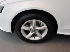 2013款 35TFSI 自动舒适型