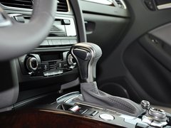 2013款 35TFSI 自动豪华型