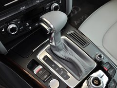 2013款 35TFSI 自动豪华型