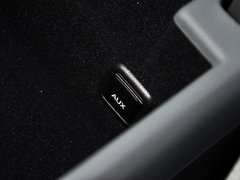2013款 35TFSI 自动豪华型