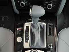2013款 35TFSI 自动豪华型