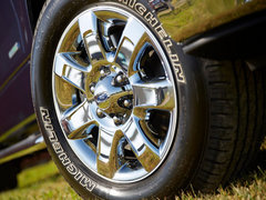 2013款 猛禽F-150 6.2L 自动 一门半版 高配