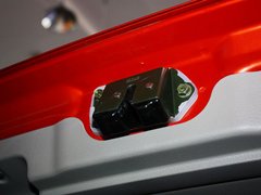 2012款 1.4L 手動(dòng) 兩廂舒適型VVT