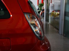 2012款 1.4L 手动 两厢舒适型VVT