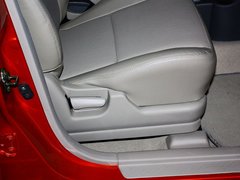 2012款 1.4L 手動(dòng) 兩廂舒適型VVT