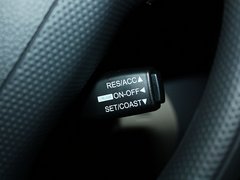 2012款 1.4L 手动 两厢舒适型VVT