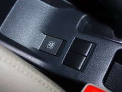 2012款 1.4L 手动 两厢舒适型VVT