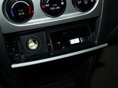 2012款 1.4L 手动 两厢舒适型VVT