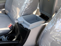 2012款 2.8T 手动 柴油商务版