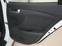 2012款 1.6T 自动 豪华版