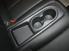 2012款 1.6T 自动 豪华版