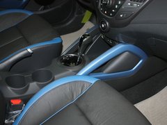 2012款 1.6T 自动 豪华版