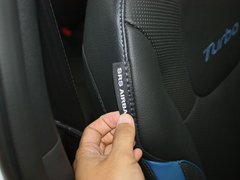 2012款 1.6T 自动 豪华版
