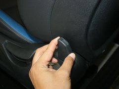 2012款 1.6T 自动 豪华版