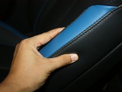 2012款 1.6T 自动 豪华版