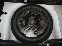 2012款 1.6T 自动 豪华版