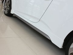 2012款 1.6T 自动 豪华版
