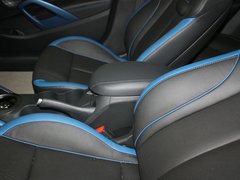 2012款 1.6T 自动 豪华版