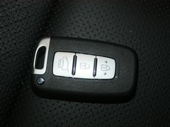 2012款 1.6T 自动 豪华版
