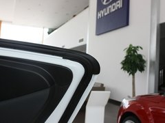 2012款 1.6T 自动 豪华版
