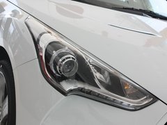 2012款 1.6T 自动 豪华版