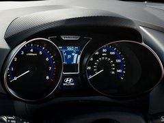 2012款 1.6T 自动 豪华版