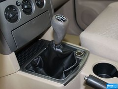 2012款 2.4L 手动 柴油两驱GL