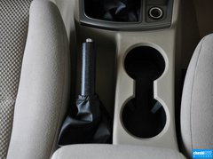 2012款 2.4L 手动 柴油两驱GL