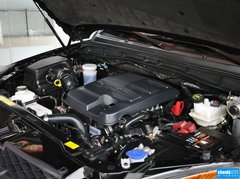 2012款 2.4L 手动 柴油两驱GL