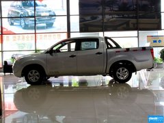 2012款 2.4L 手动 柴油两驱LX