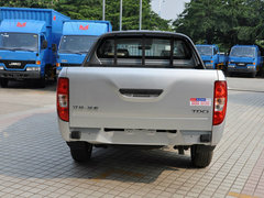 2012款 2.4L 手动 汽油四驱SLX
