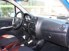 2012款 1.2L 手动 运动版活力型