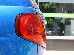 2012款 1.2L 手动 运动版活力型