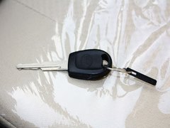 2011款 1.3L 手动 超值版 5座