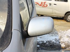 2011款 1.3L 手动 超值版 5座