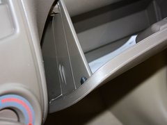 2011款 1.3L 手动 超值版 5座