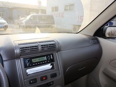 2011款 1.3L 手动 超值版 5座