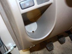 2011款 1.3L 手动 超值版 5座