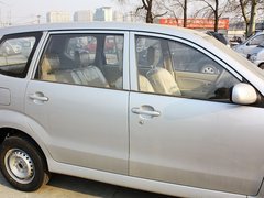 2011款 1.3L 手动 超值版 5座