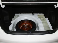 2012款 三厢1.6 Premium 纪念版AT