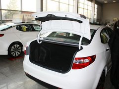 2012款 三厢1.6 Premium 纪念版AT