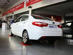 2012款 三厢1.6 Premium 纪念版AT