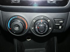 2012款 三厢1.6 Premium 纪念版AT