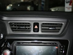 2012款 三厢1.6 Premium 纪念版AT