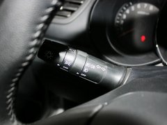2012款 三厢1.6 Premium 纪念版AT