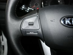 2012款 三厢1.6 Premium 纪念版AT