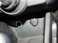 2012款 三厢1.6 Premium 纪念版AT