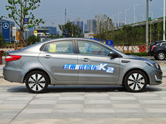 2012款 三厢1.6 Premium 纪念版AT