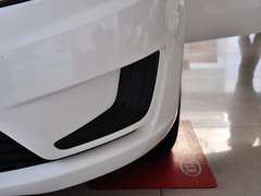 2012款 三厢 1.4L 自动 GLS纪念版